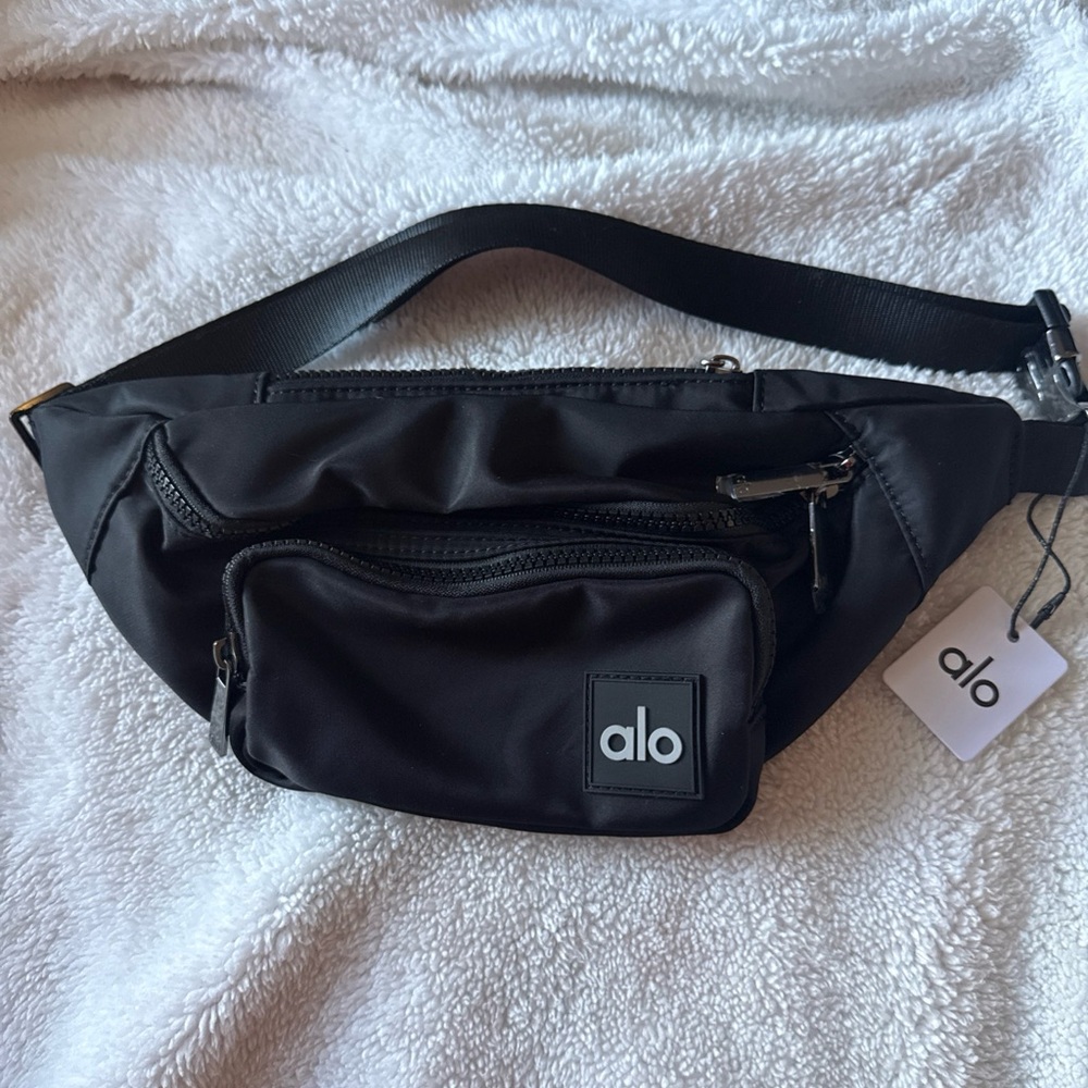 New ALO Yoga Black Men's Women’s Belt Bag